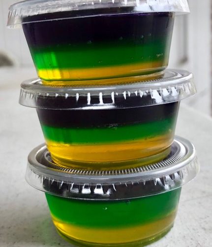 https://theaprilblake.com/wp-content/uploads/2019/02/mardi-gras-jello-shots-4-431x500.jpg