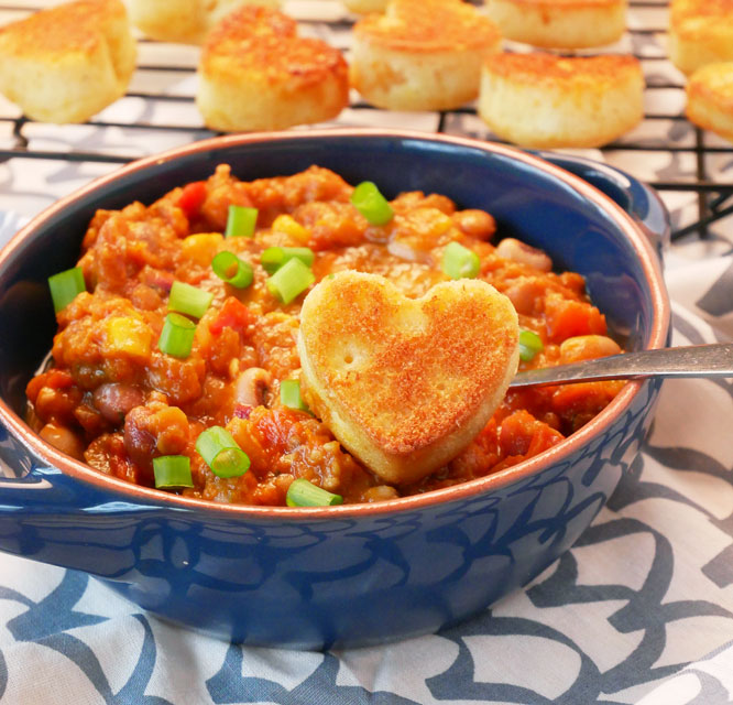 Cornbread with chili