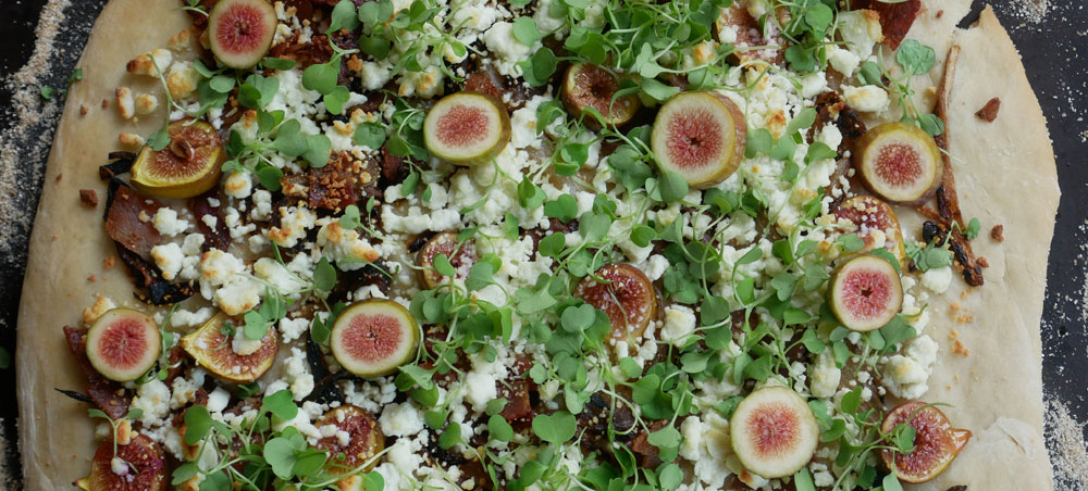 Fig and goat cheese pizza