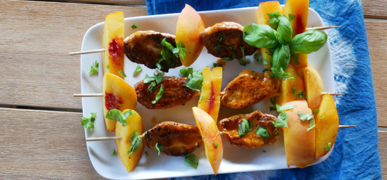 Gardein Chipotle Georgia Style Chickn Wings peach skewer